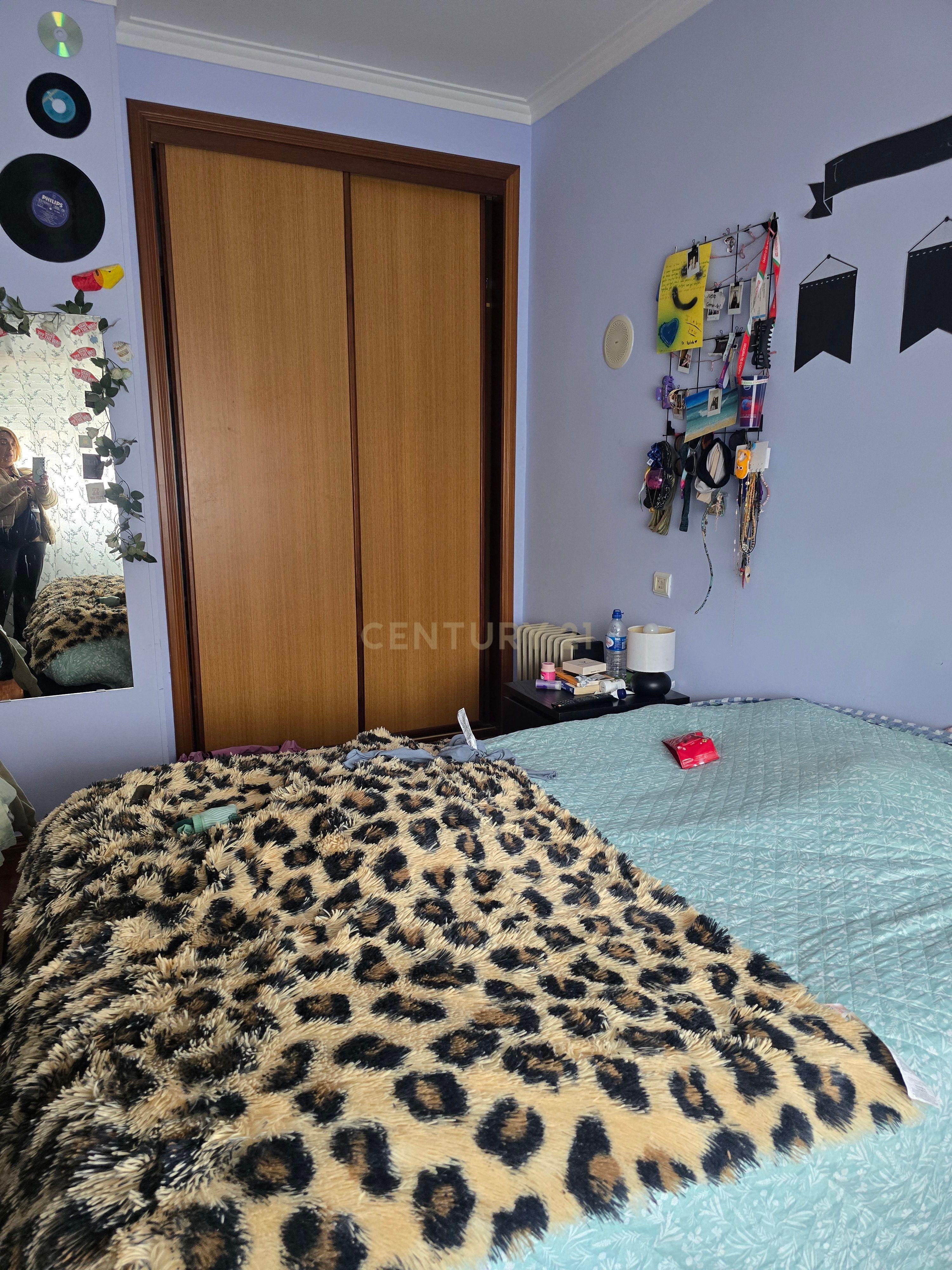 EXCLUSIVO T3 COM APROVEITAMENTO DE SOTÃO | CASAL DE CAMBRA - Image 13