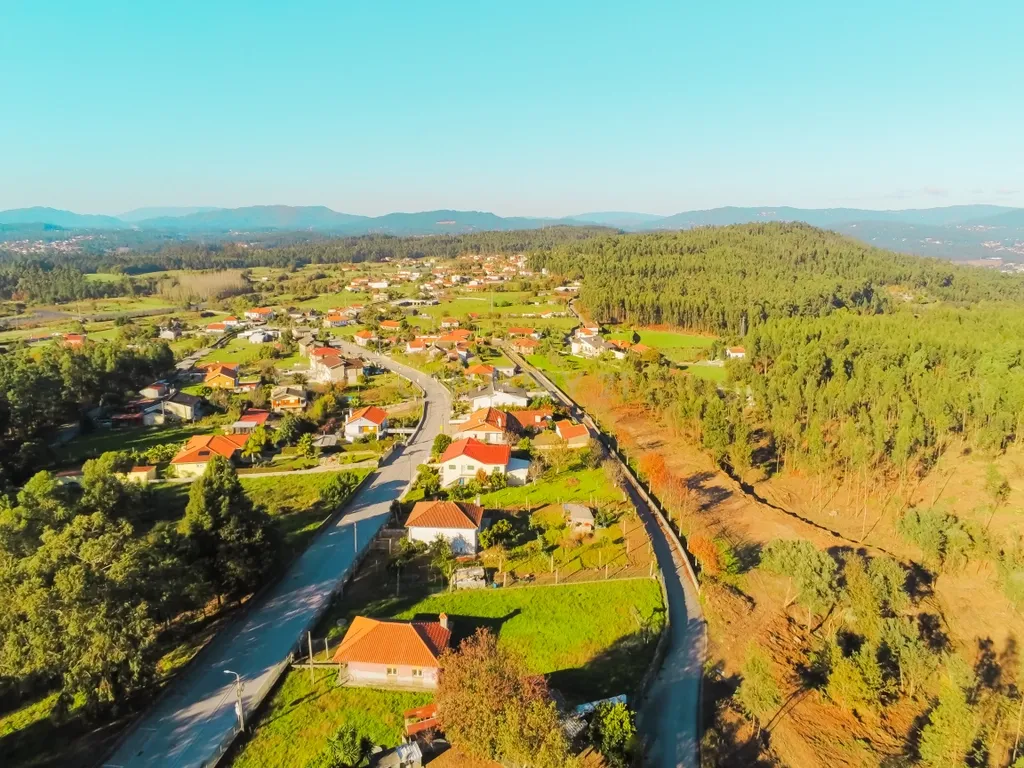 Terreno com 23.000 m2 em Igreja Nova - Barcelos - Image 16