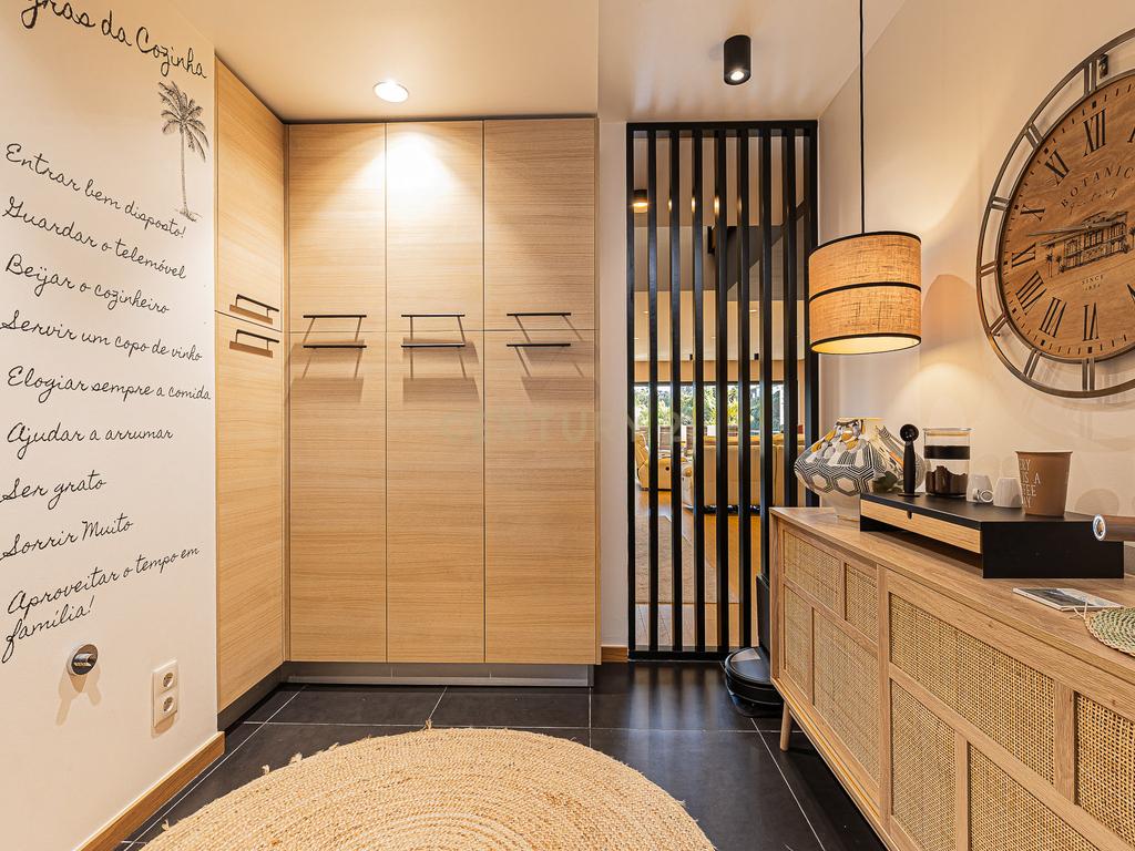 ✨ Moradia T4 de Luxo em Condomínio Exclusivo – Santo Antão do Tojal, Loures - Image 9