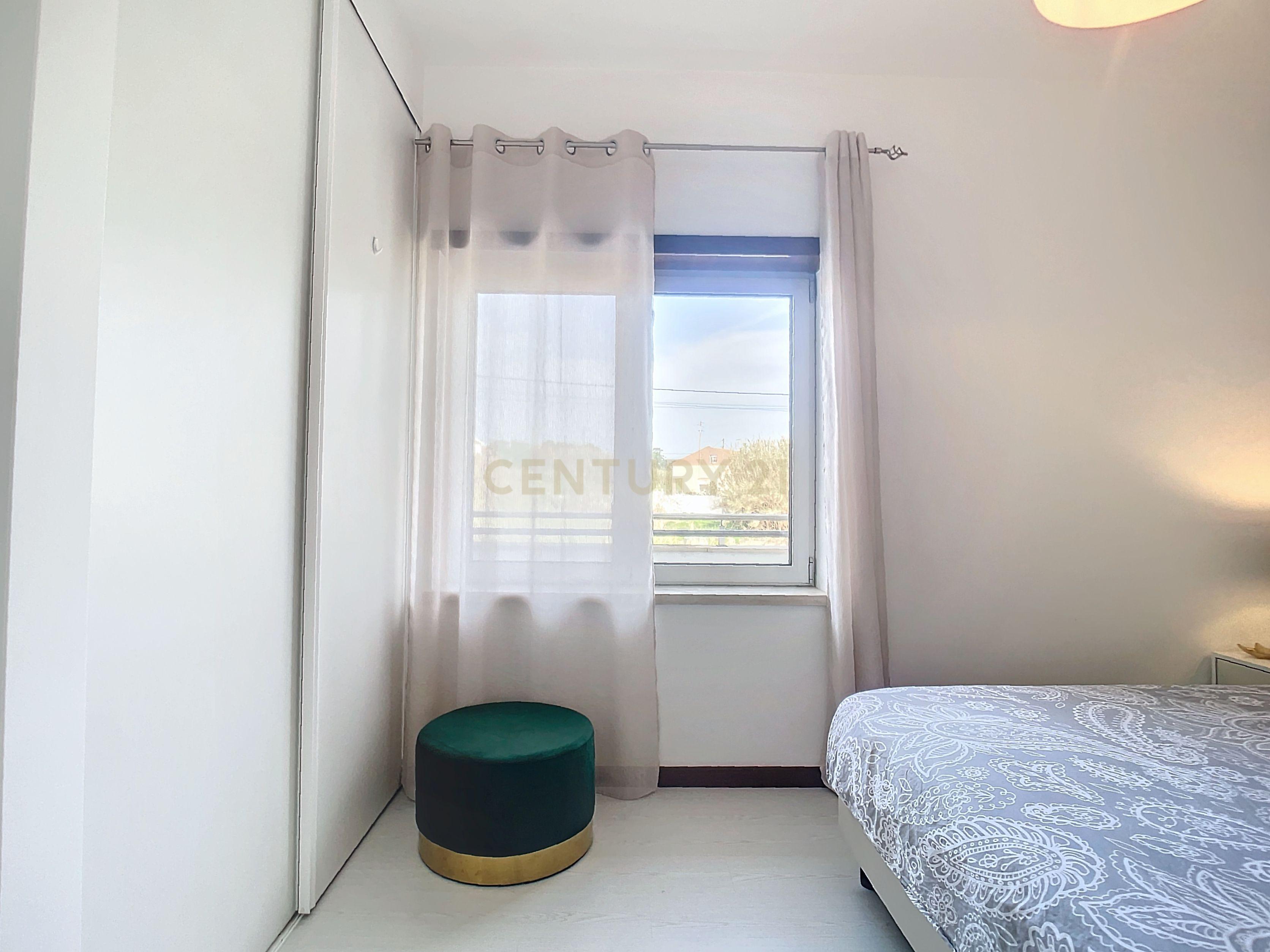 Apartamento T2 - Piscina - Terraço - Condominio Fechado - Nazaré - Image 17