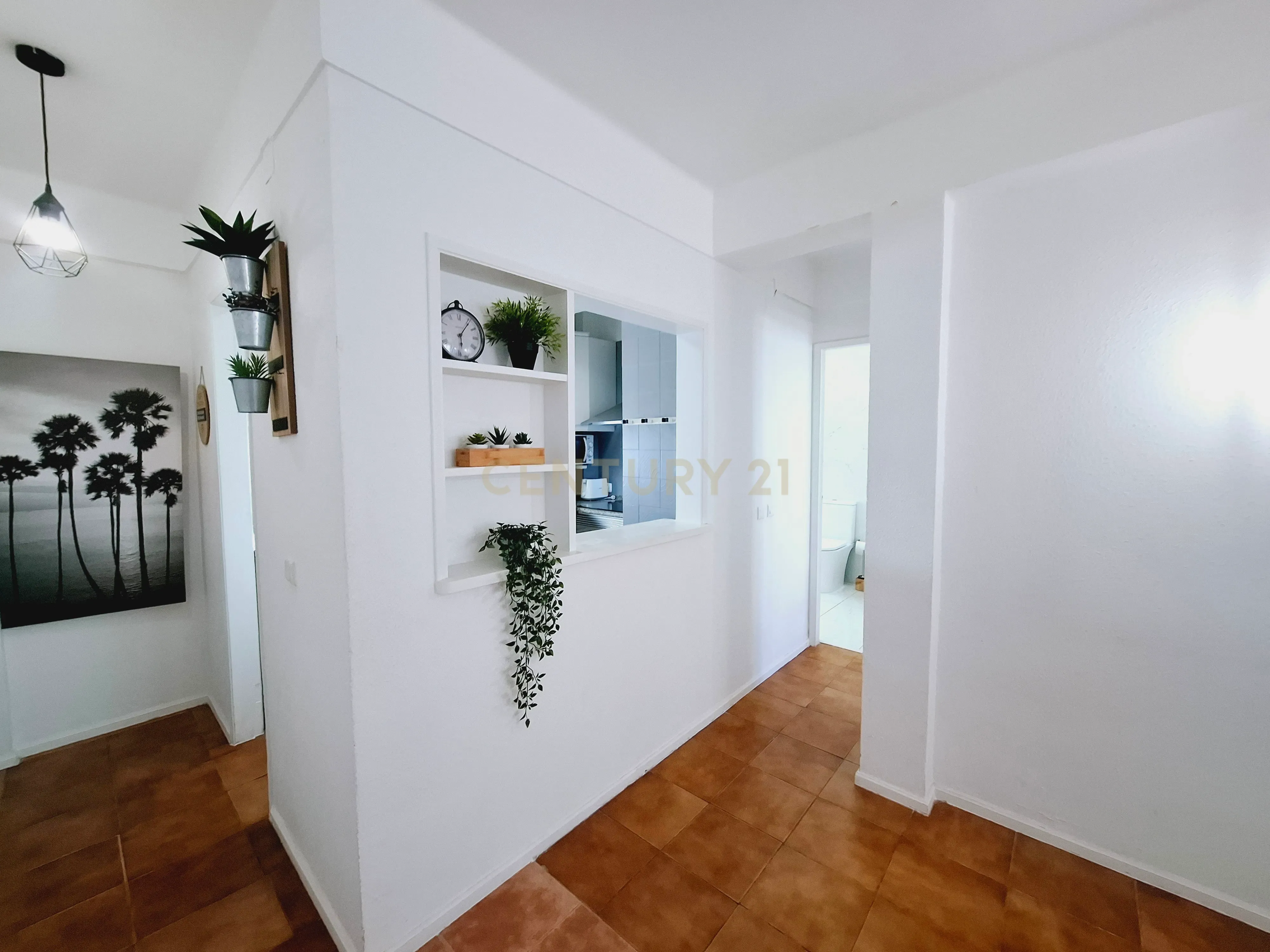 Fotografia 3 de Apartamento T1 Renovado a 150 Metros da Praia dos Pescadores – Albufeira