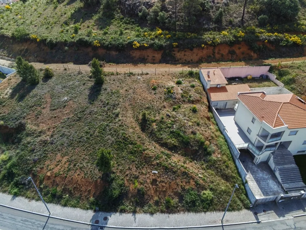 Terreno no Loteamento Mira Bragança, para Moradia Isolada - Image 3