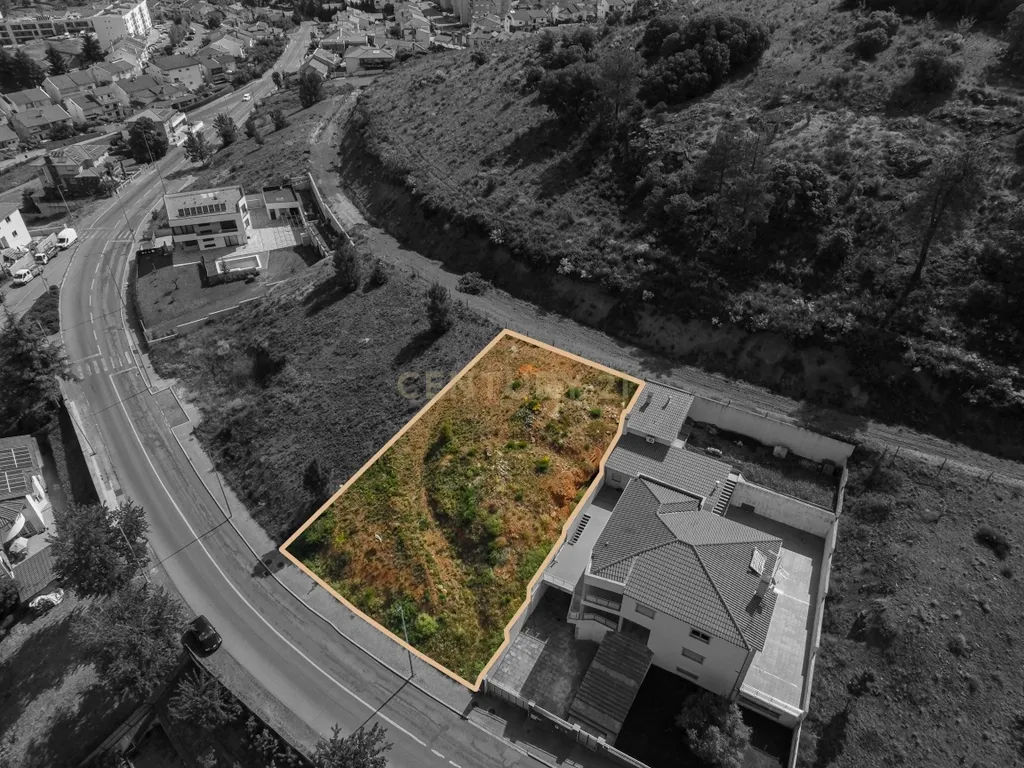 Terreno no Loteamento Mira Bragança, para Moradia Isolada - Image 2