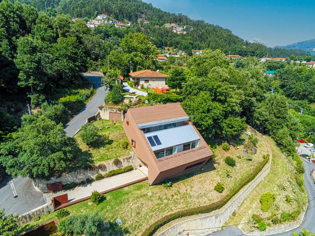 Moradia com ancoradouro em Valdosende - Image 2