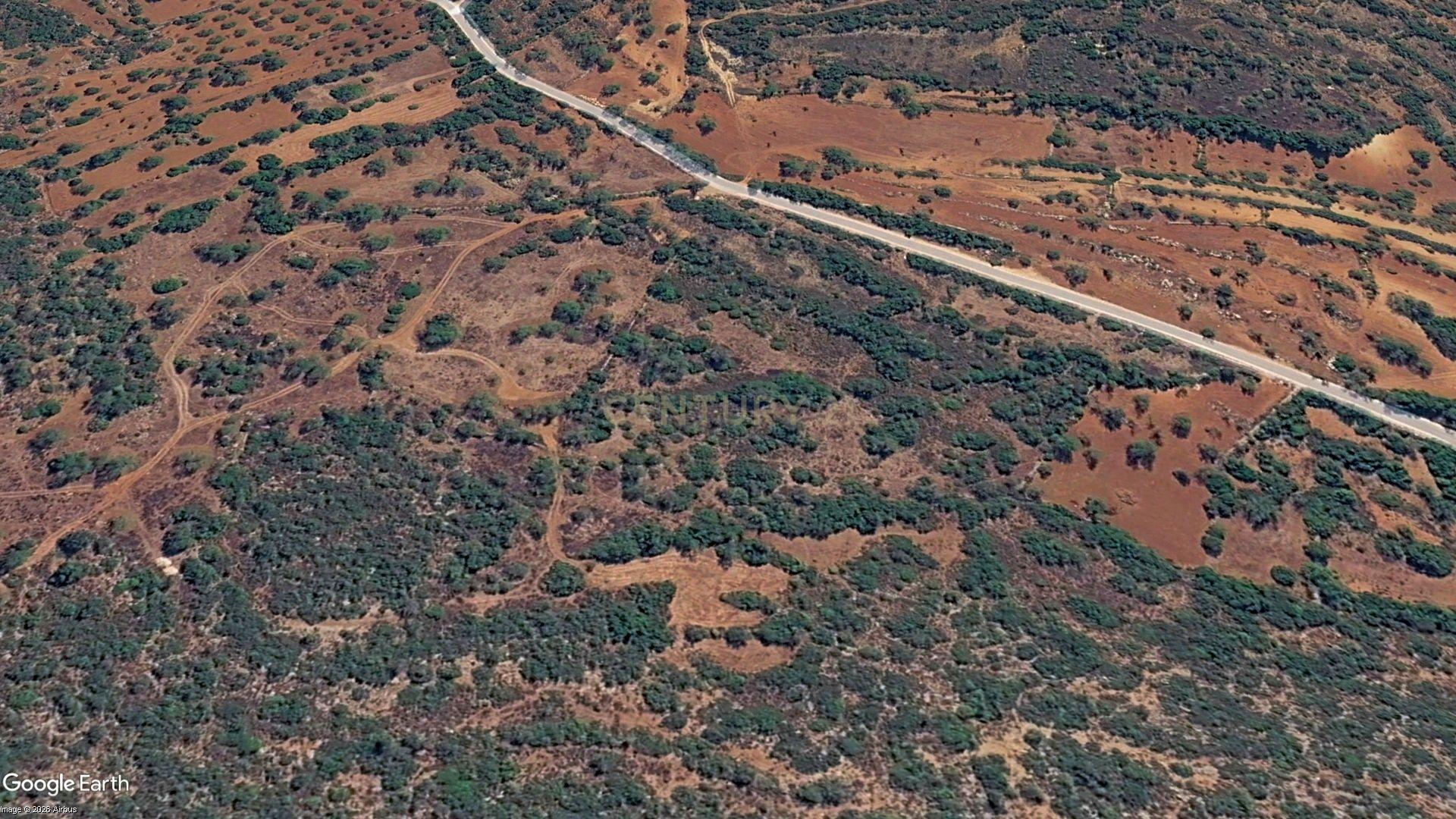 Fotografia 4 de Terreno 44720 m² com bons acessos próximo de Paderne – Albufeira
