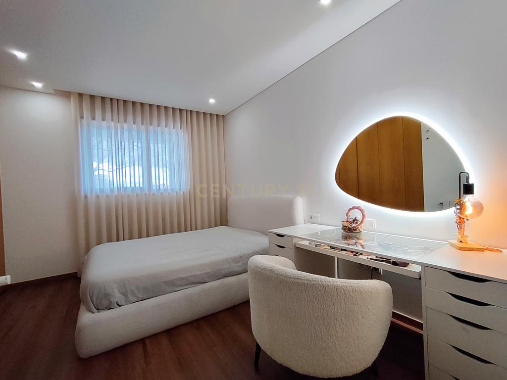 Apartamento com 2 quartos na Póvoa de Varzim - Image 17