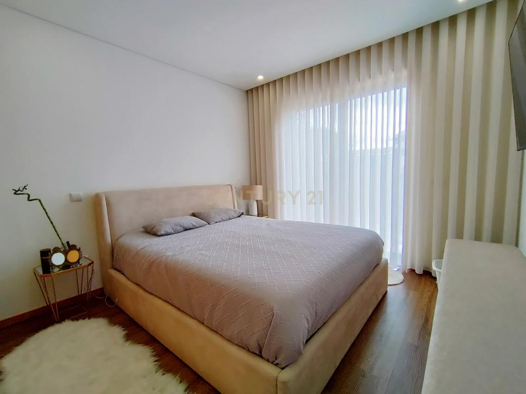 Apartamento com 2 quartos na Póvoa de Varzim - Image 25