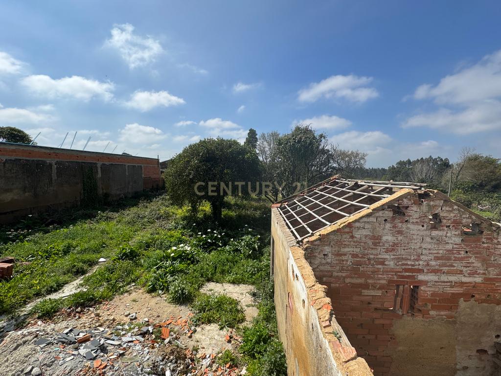 Moradia térrea com 2 quartos e jardim em fase final de renovação em Estarreja, Aveiro - Image 7