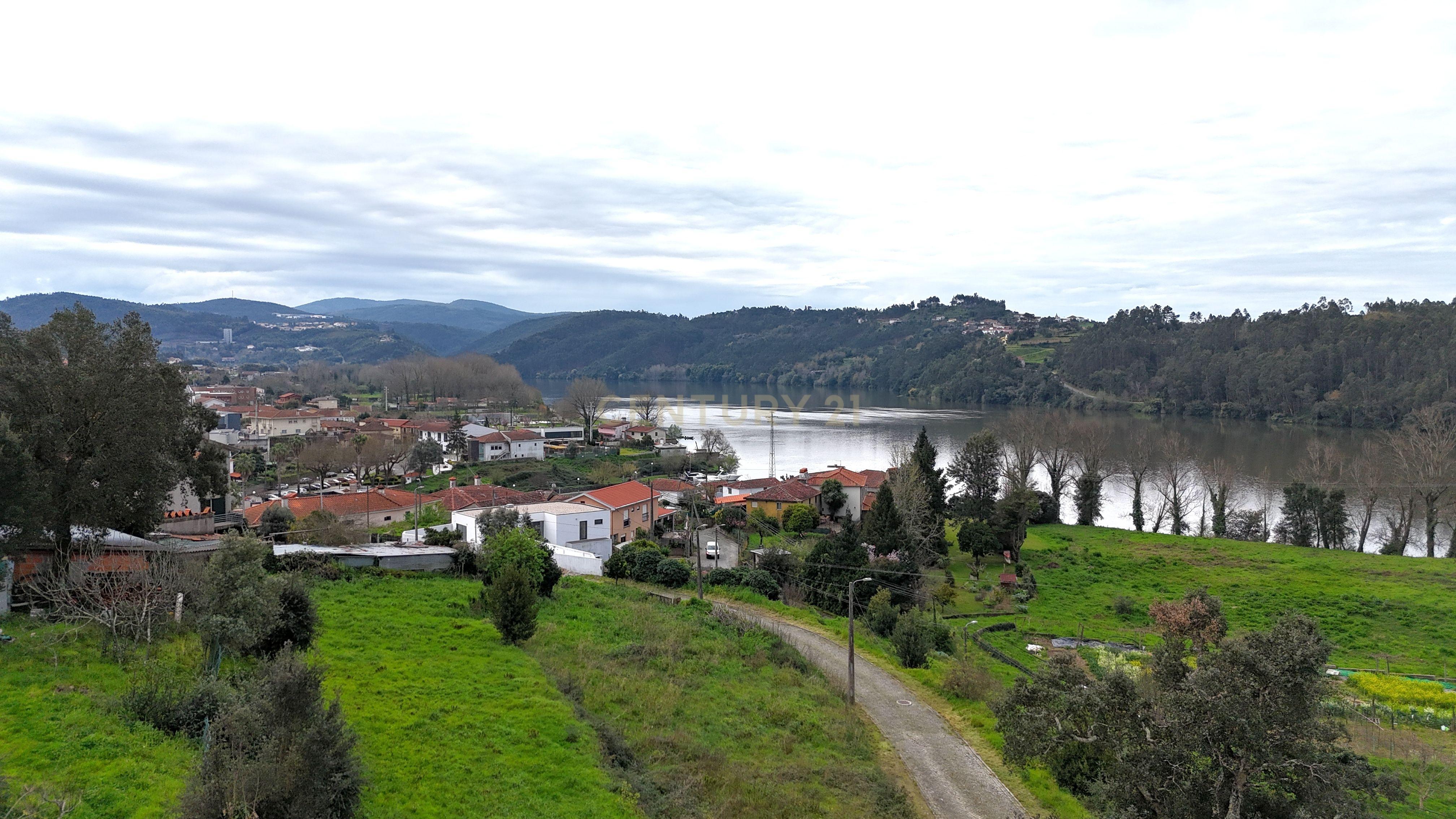 Terreno para construção a apenas 200m do Rio Douro, em Melres, Gondomar - Image 4