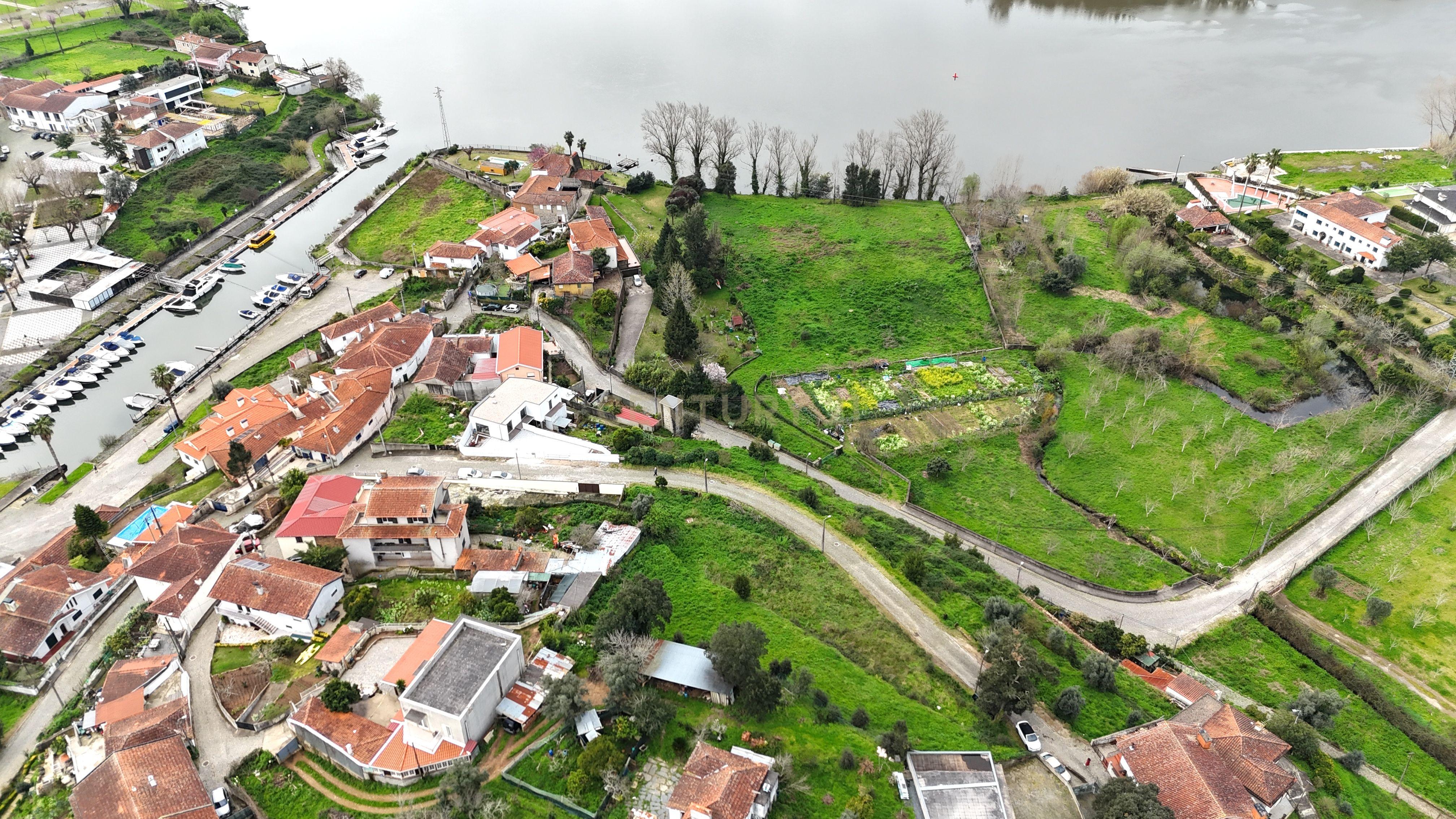 Terreno para construção a apenas 200m do Rio Douro, em Melres, Gondomar - Image 10