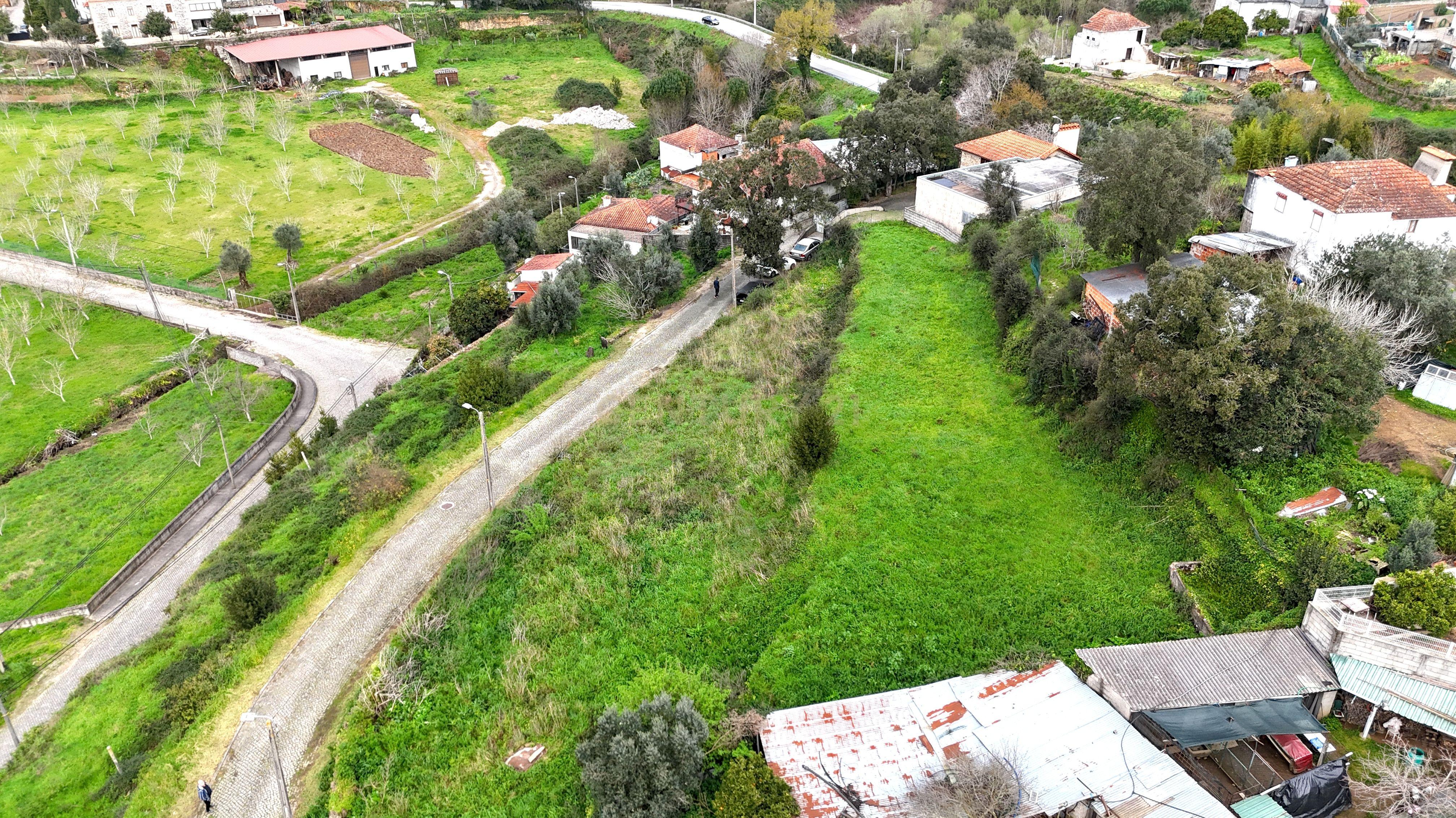 Terreno para construção a apenas 200m do Rio Douro, em Melres, Gondomar - Image 3