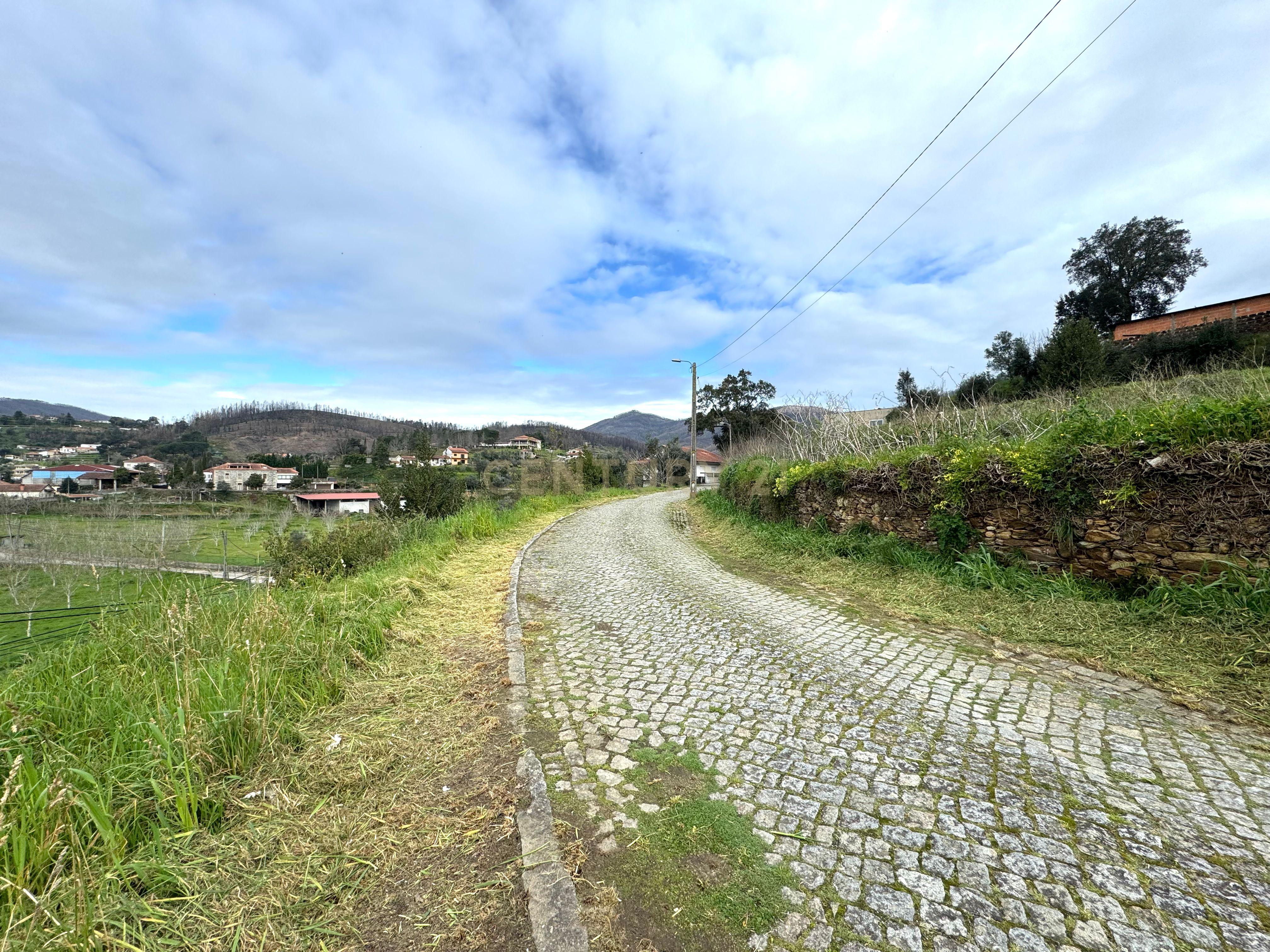 Terreno para construção a apenas 200m do Rio Douro, em Melres, Gondomar - Image 9