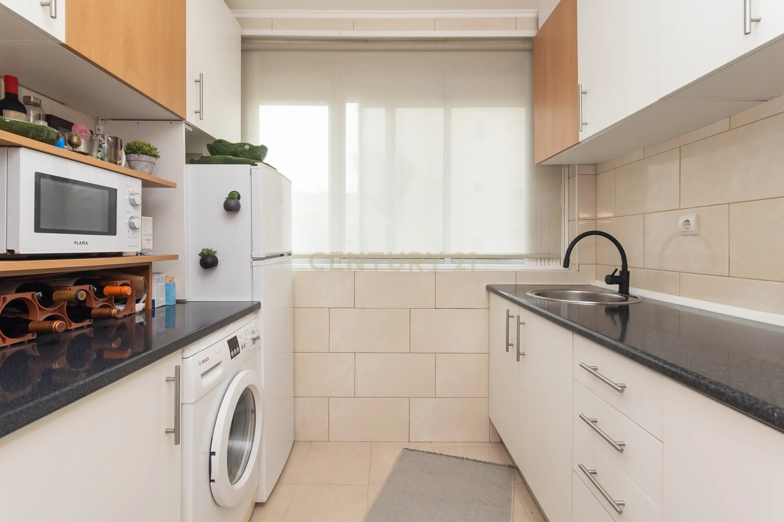 Apartamento T3 c/ 2WC em Vale Flores (RESERVADO) - Image 6