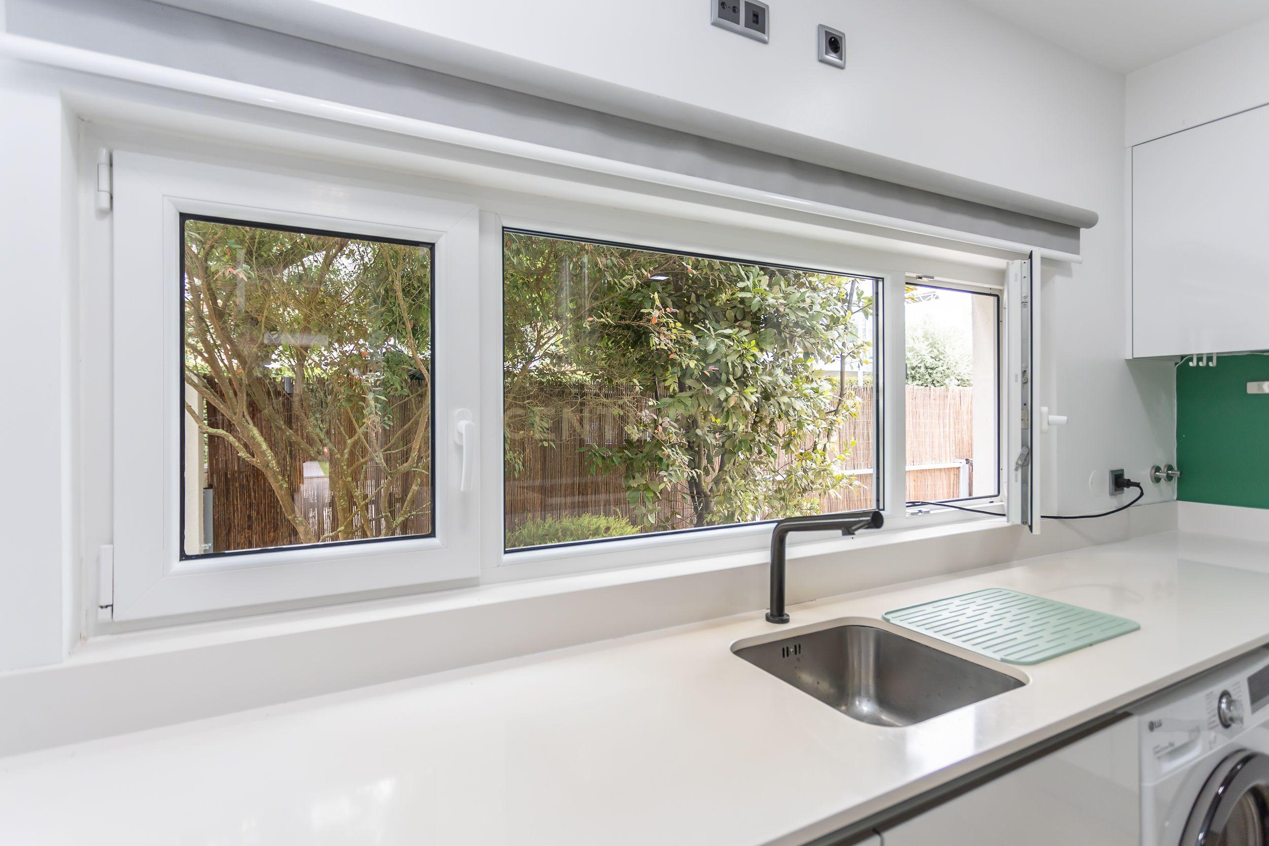 Moradia contemporânea, com piscina, no Aroeira Village, Concelho de Almada - Image 25