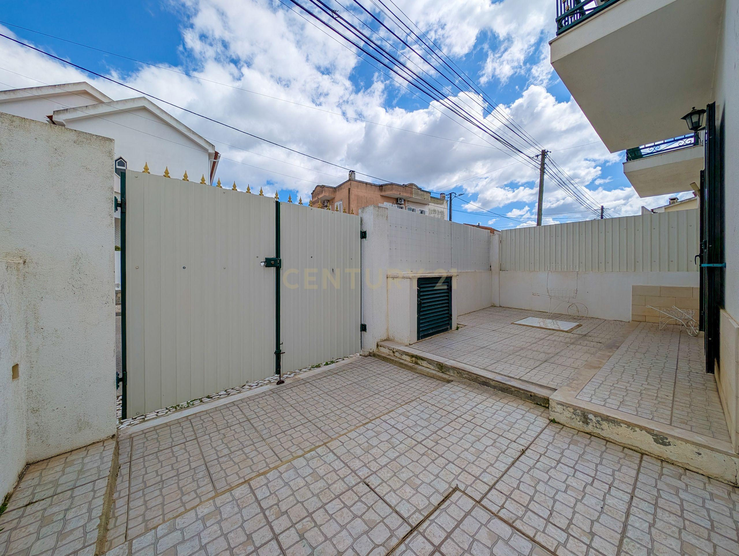 Quinta do Conde - Moradia Geminada Duplex com 142 m², com Garagem - Image 44
