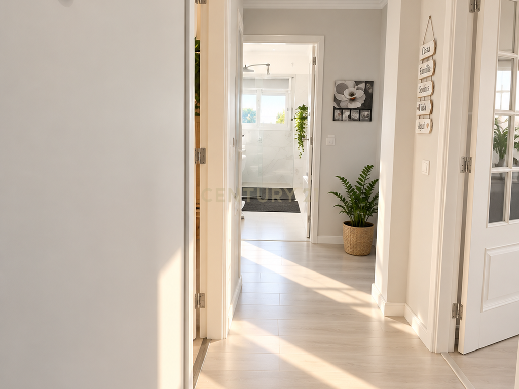 Apartamento T2, 1º Andar na Quinta do Conde com Arrecadação - Image 3