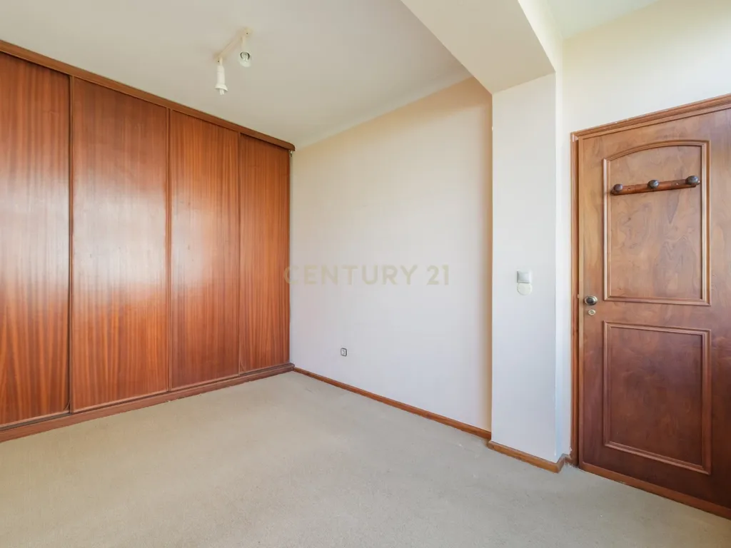 Apartamento T3 92 m² | Arrecadação - Queluz - Image 21