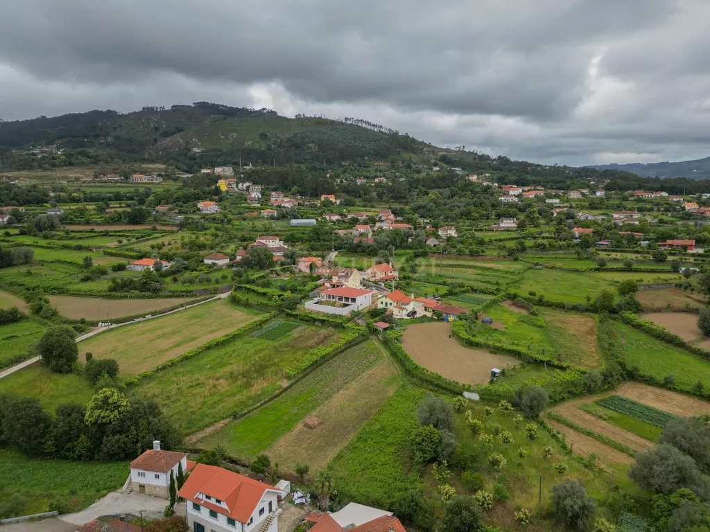 Casa em Ruínas com Jardim em Anais, Ponte de Lima - Image 15