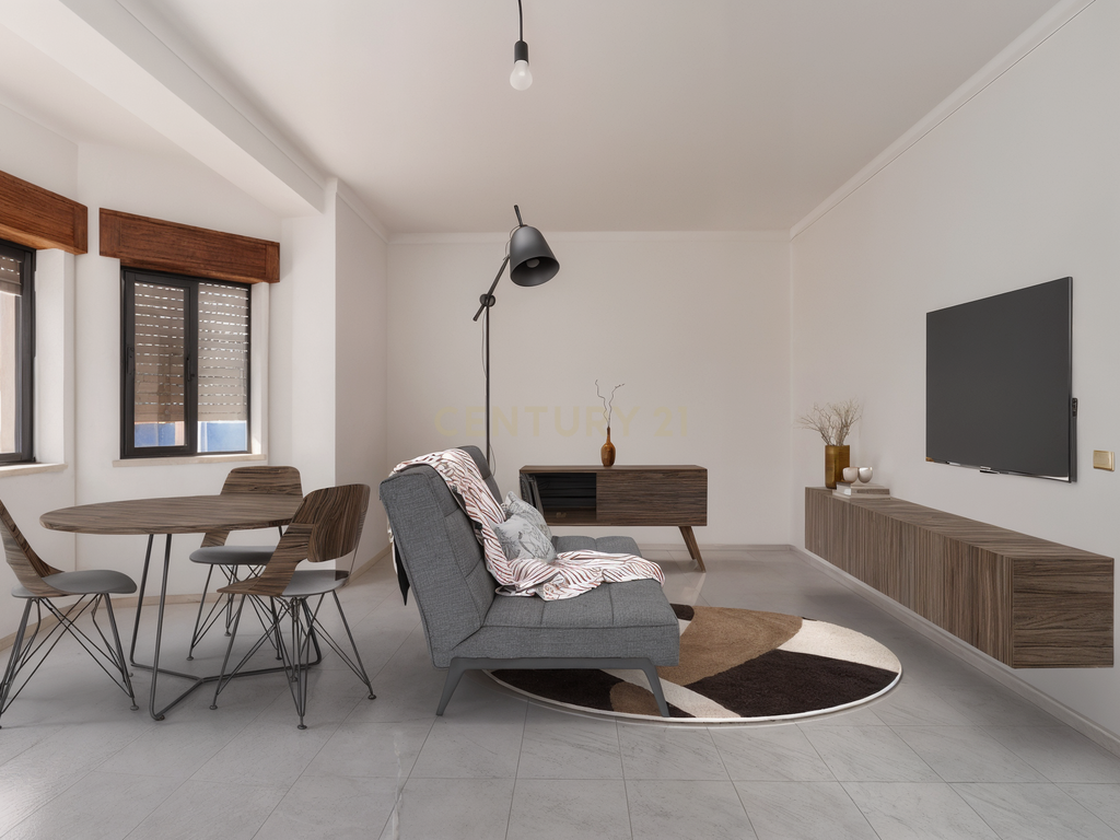 Apartamento T3 com garagem e arrecadação em Abrantes - Image 8