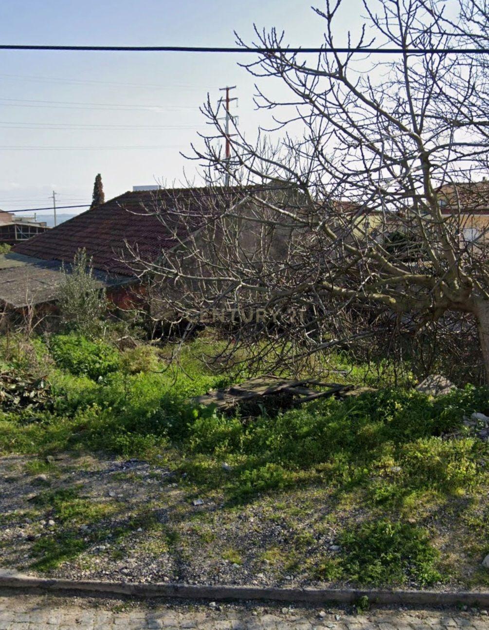 Fotografia 5 de Terreno com 292m2 em Santa Iria de Azoia