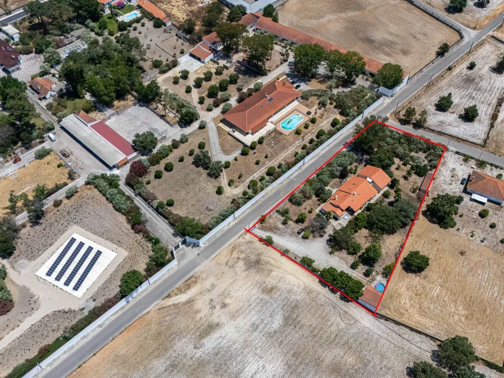 Moradia Exclusiva para Investimento em Quinta do Anjo, Palmela - Image 112