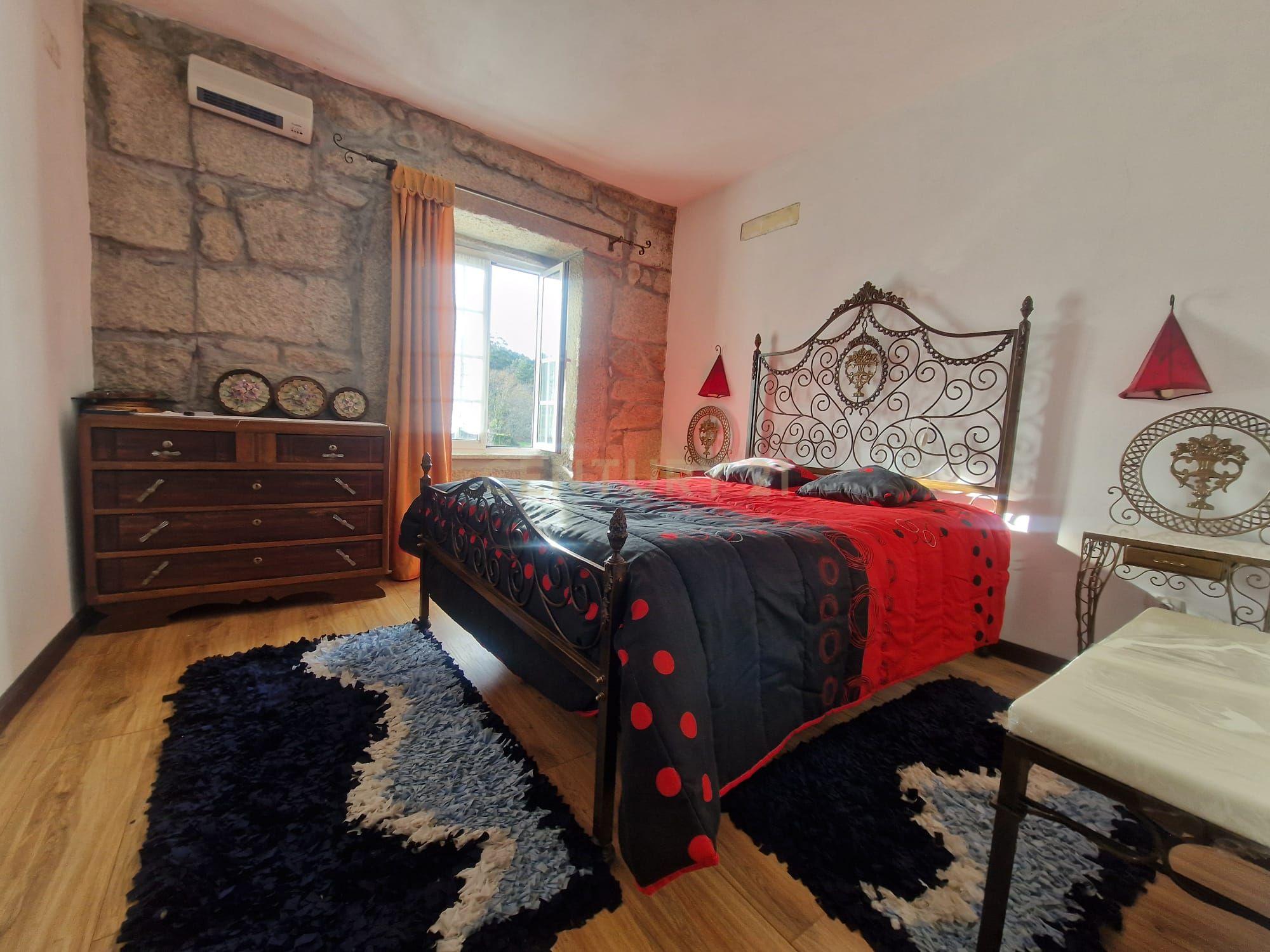 Casa De Pedra Na Serra Do Caramulo, Tondela - Image 18