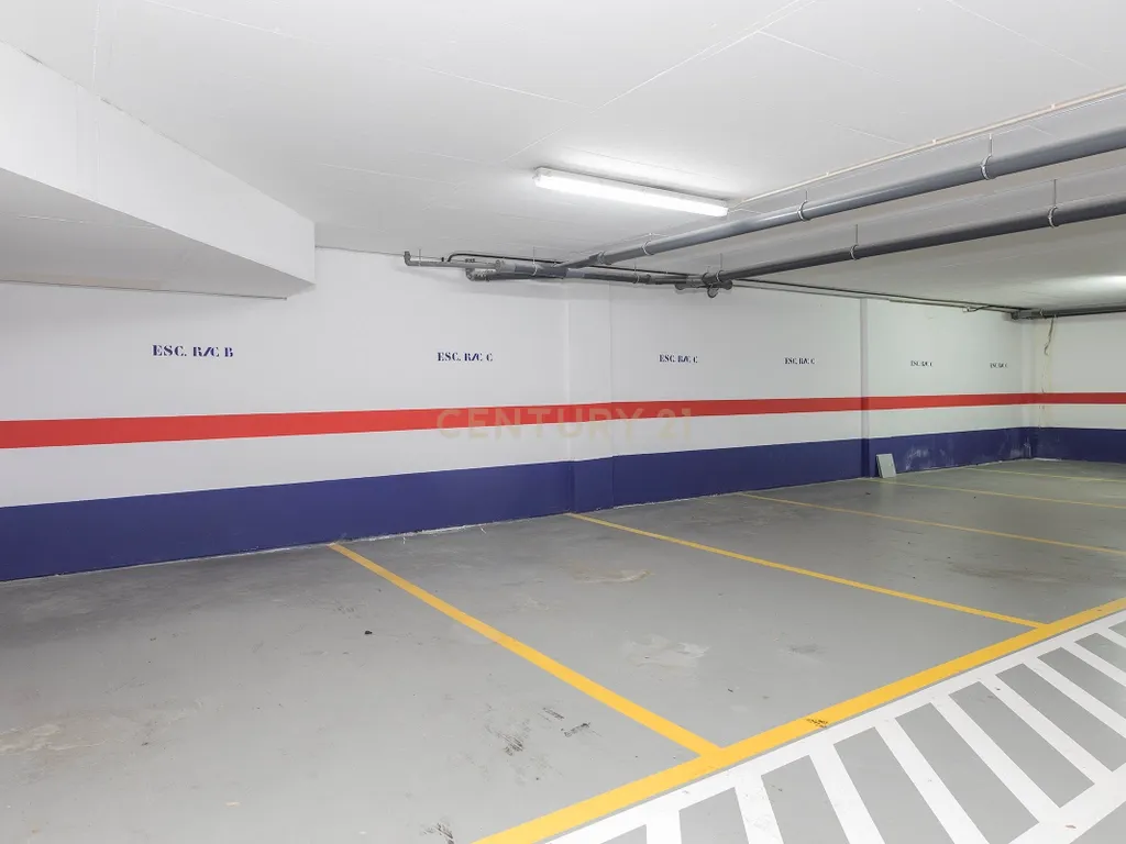 Espaço Comercial junto a Estação de Benfica - Image 11