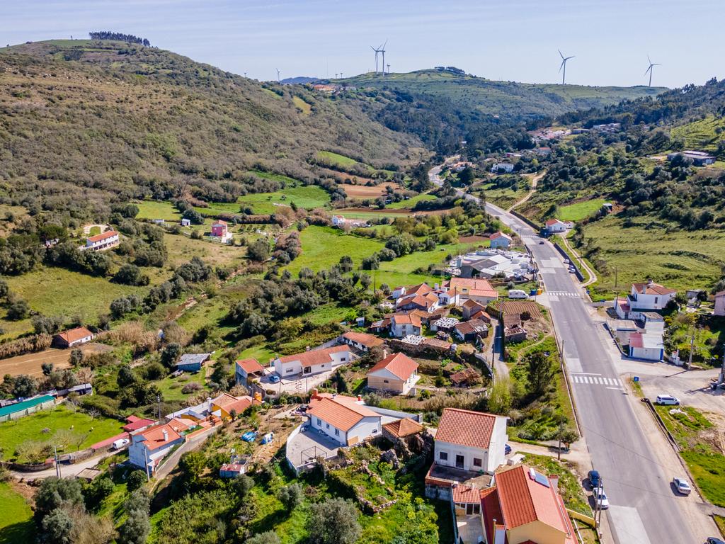 Moradia T3 com espaço comercial em Monfirre, Mafra - Image 16