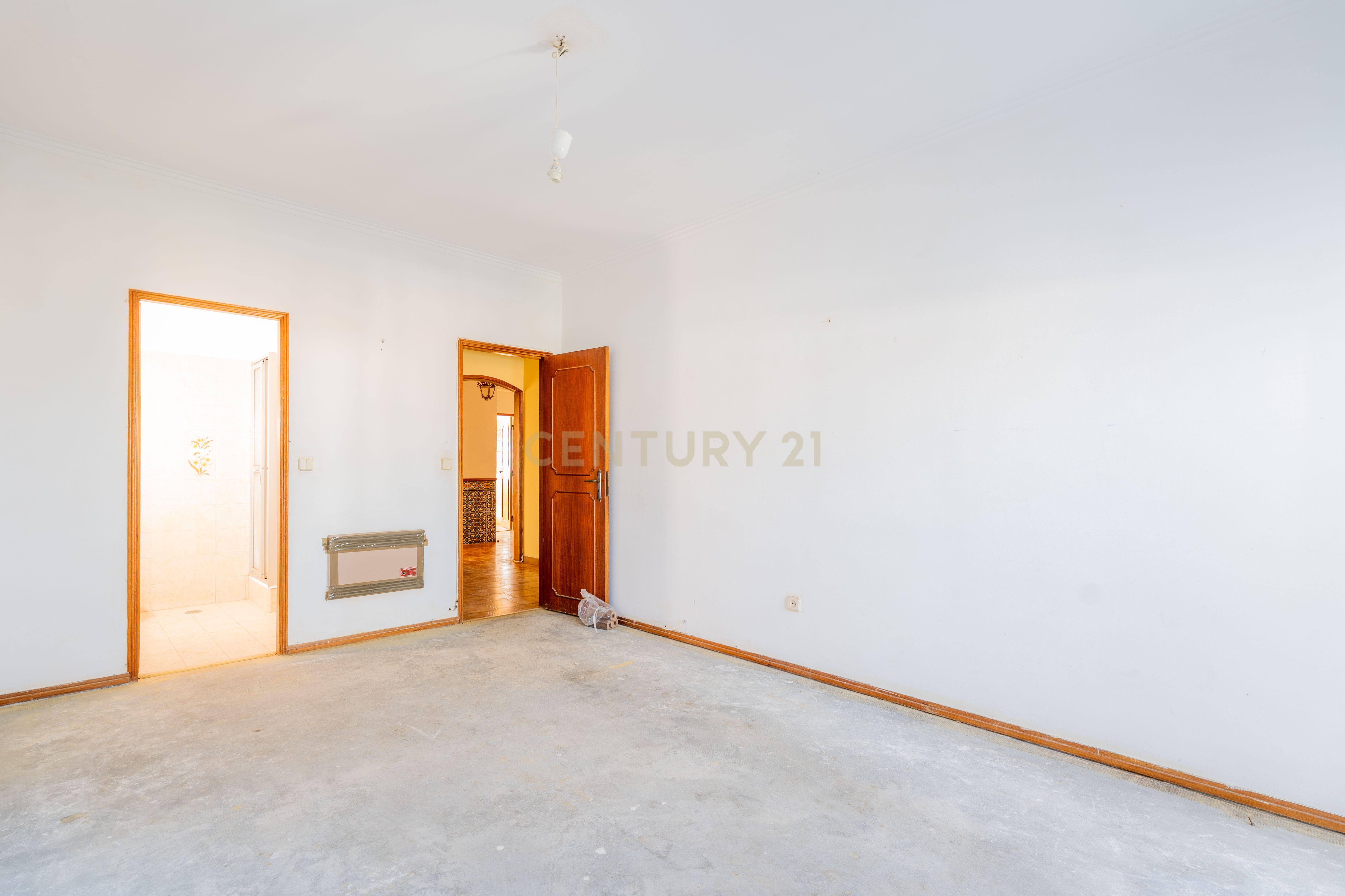 Venda Apartamento T3 com Garagem na Quinta da Bicuda, Cascais - Image 9