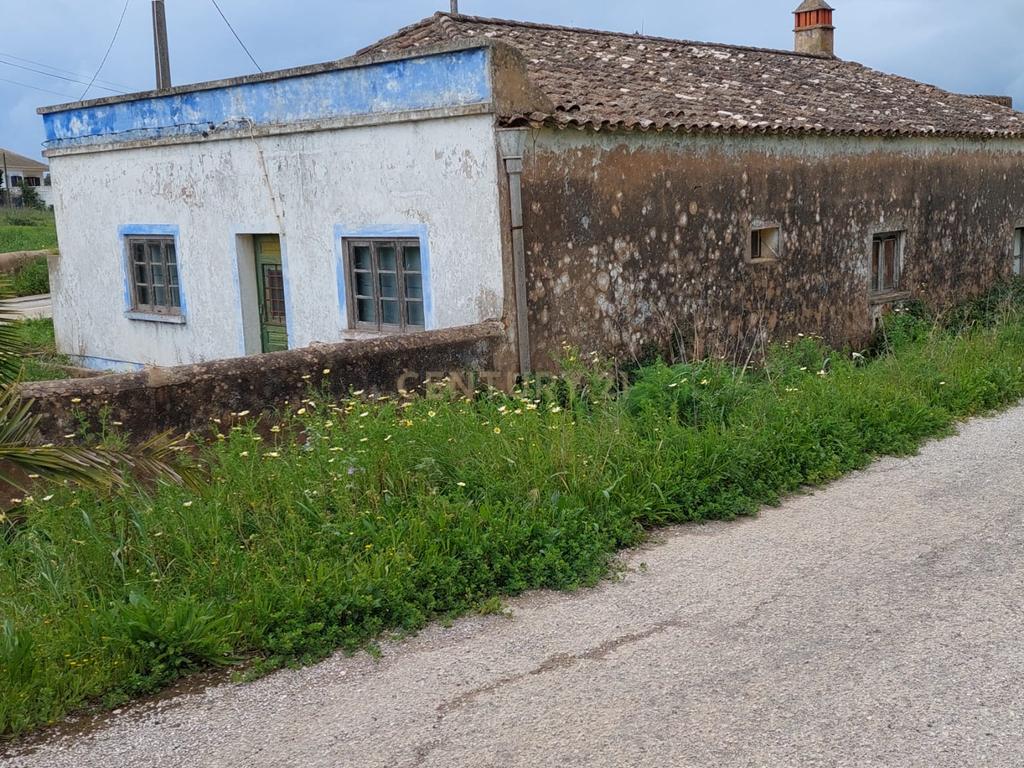 Moradia T4 em Barão de São Miguel, na freguesia de Vila do Bispo, Lagos - Image 9