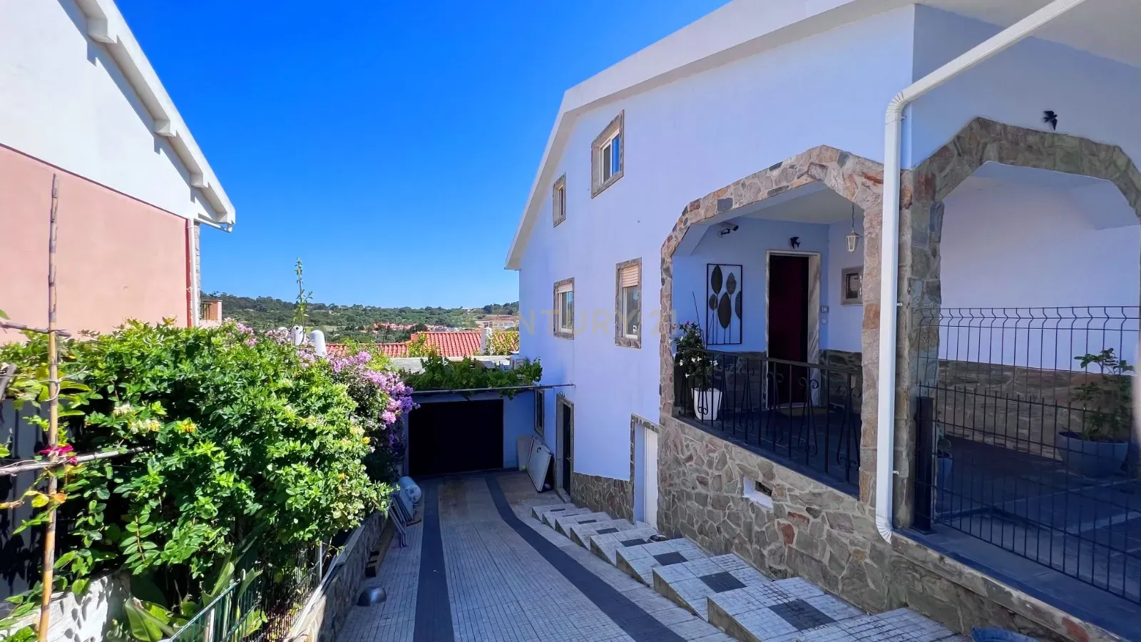 Moradia Estoril - Image 3