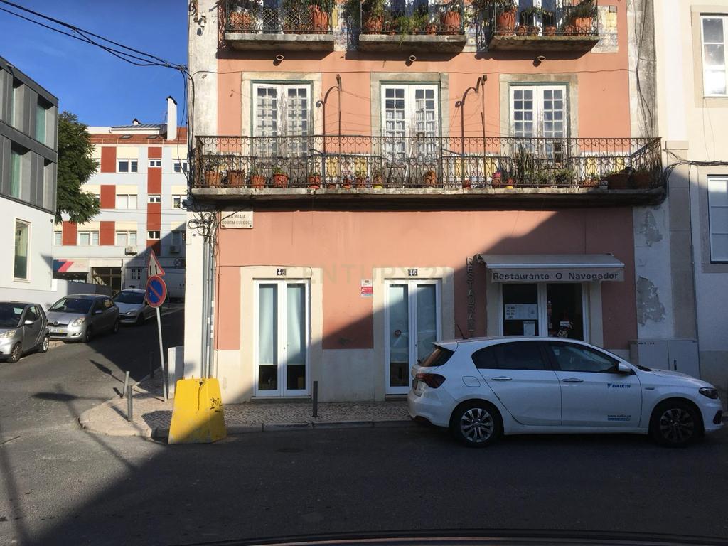 Apartamento T3 - Belém - Image 10