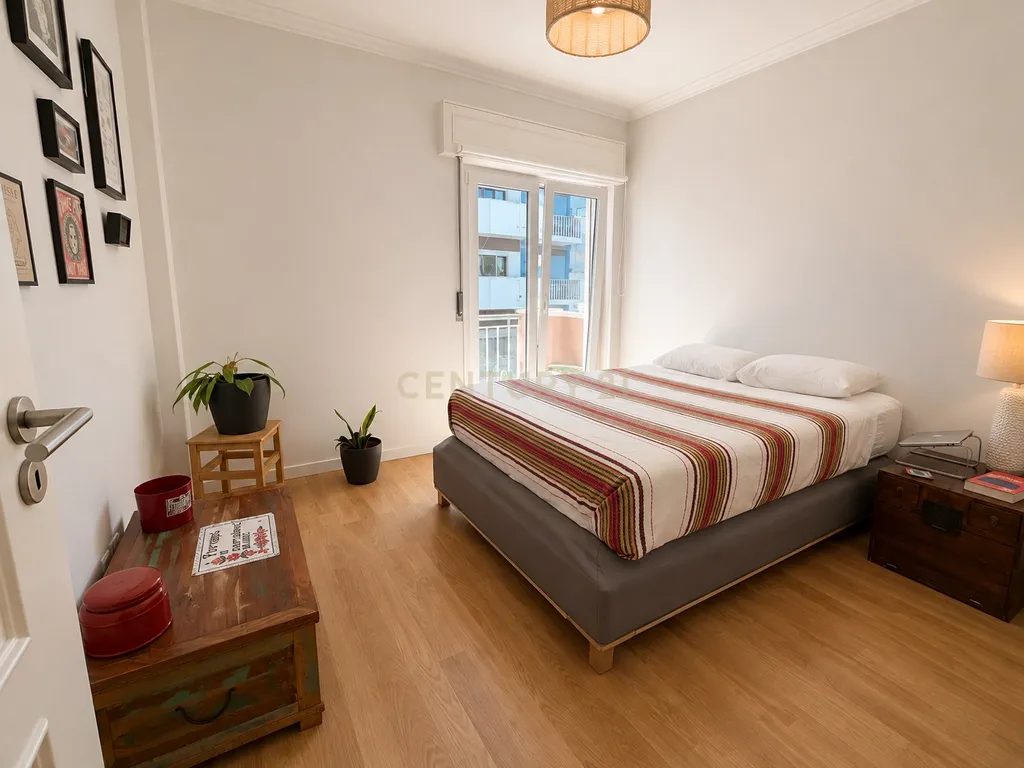 Apartamento T2 Renovado | Fontainhas | Cascais - Image 25