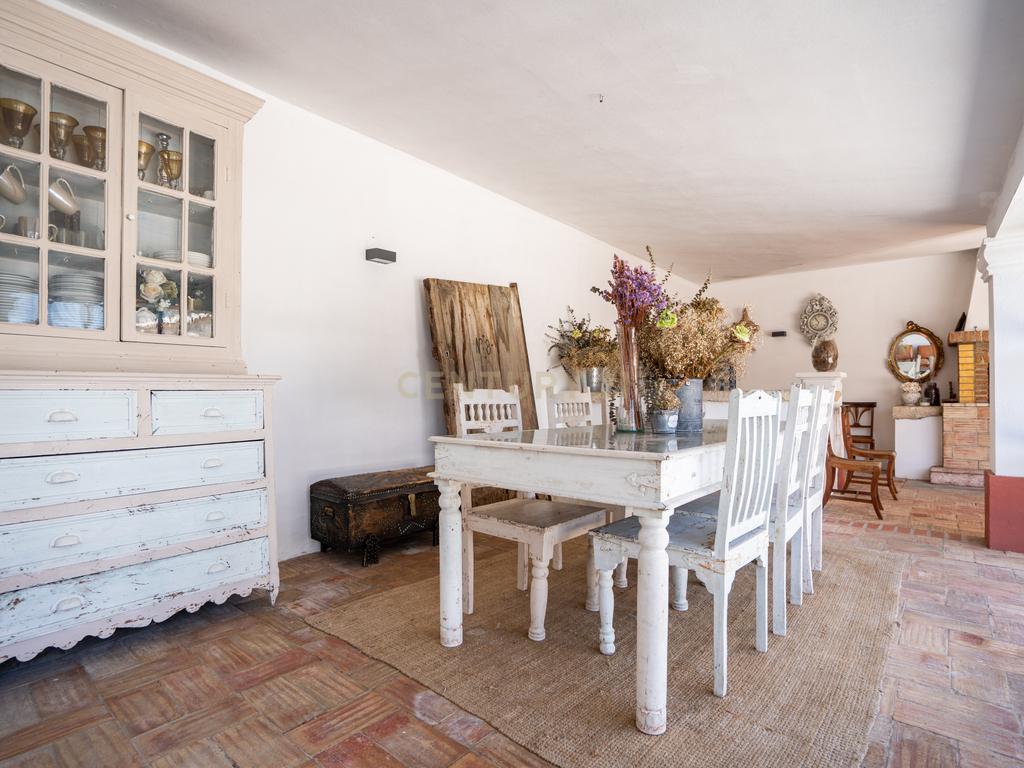 Quinta Exclusiva em Azeitão com 2,8 Hectares, Piscina e Anexo - Image 96