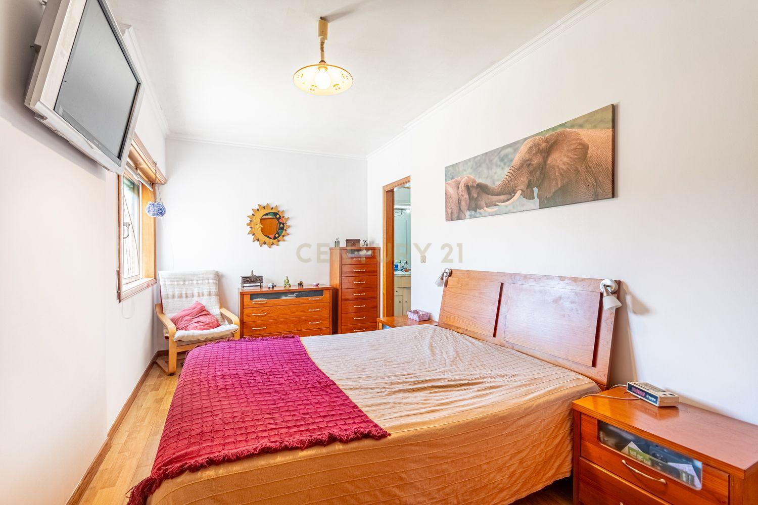 Fotografia 4 de Exclusivo T3+2 Duplex na Urbanização da Cavaleira | 205 m² de Área Total | Parqueamento