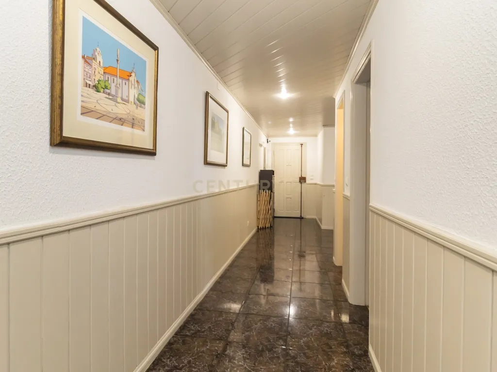 Viva com conforto no coração de Setúbal – Excelente Apartamento T3 nos Pinheirinhos - Image 13