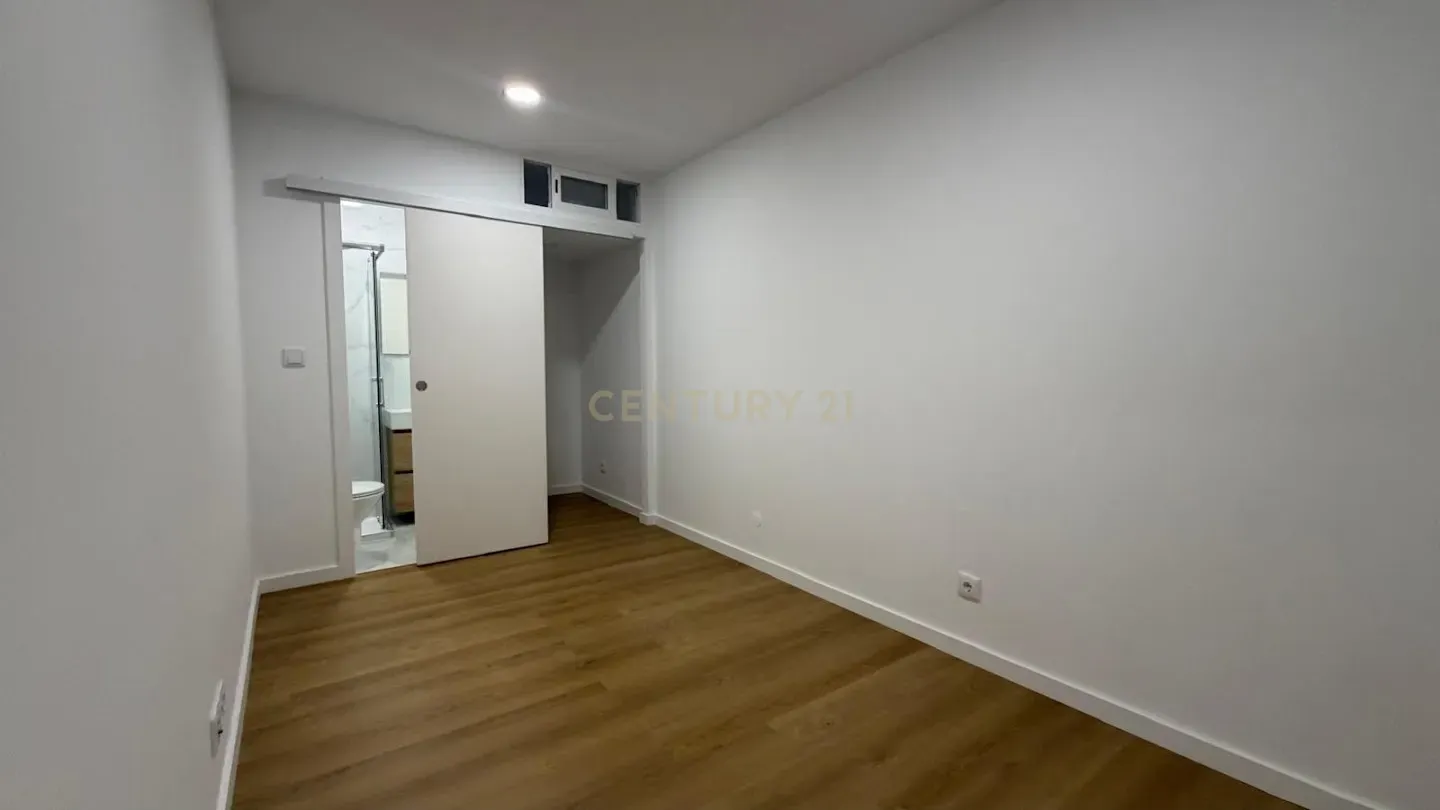 Apartamento T4 à venda em Águas Livres, Amadora — foto 11