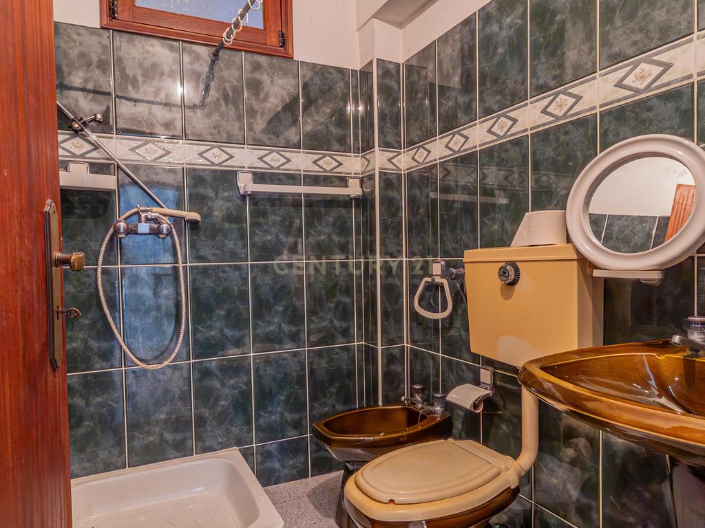 Moradia T3 + T2 em Amares com Jardim e Garagem - Image 32