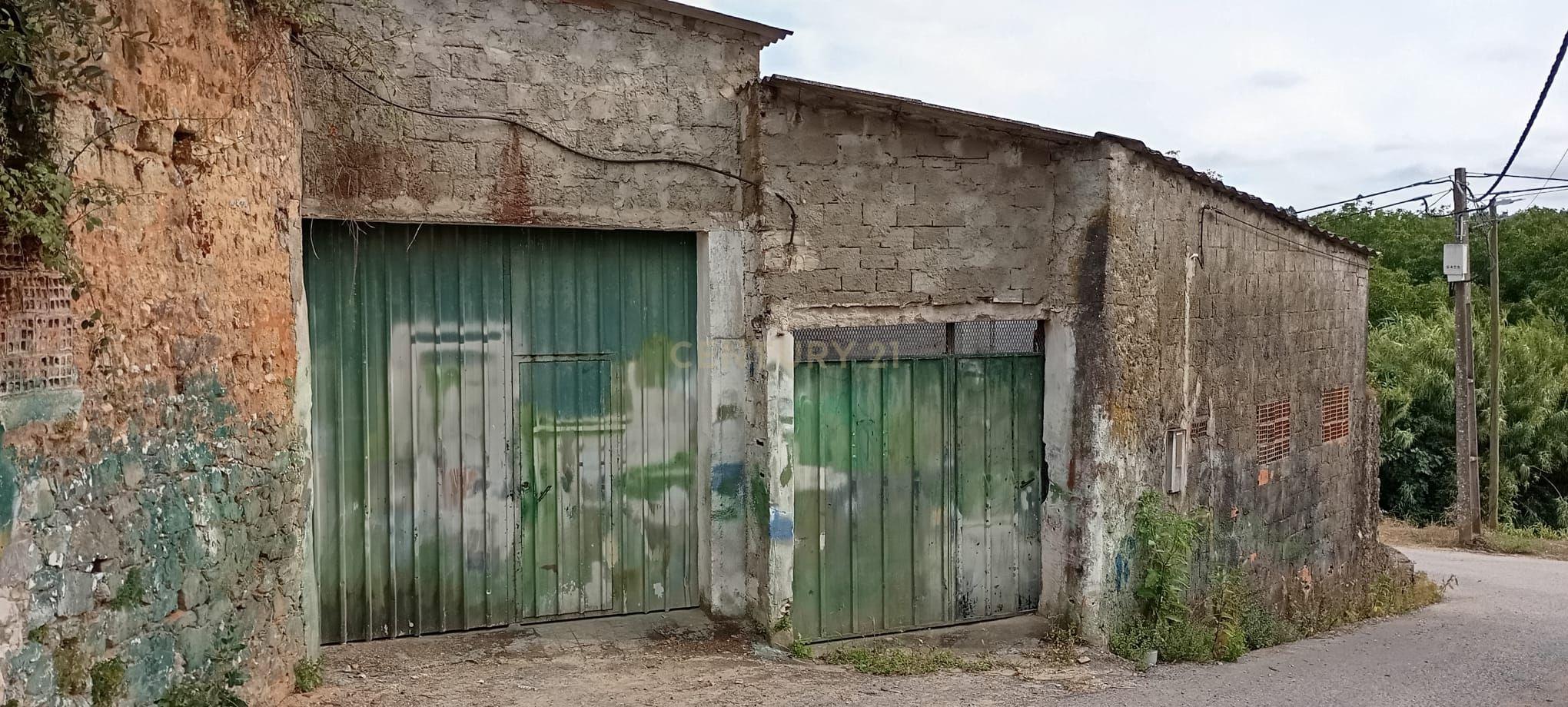 Fotografia 10 de Moradia T7 com Grande Potencial de Reabilitação – Rio Maior