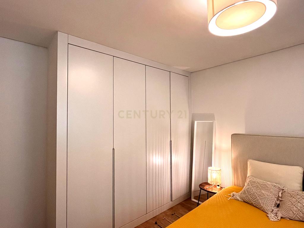 Moderno T1 em Lisboa - Perfeito para Viver ou Investir - Image 16