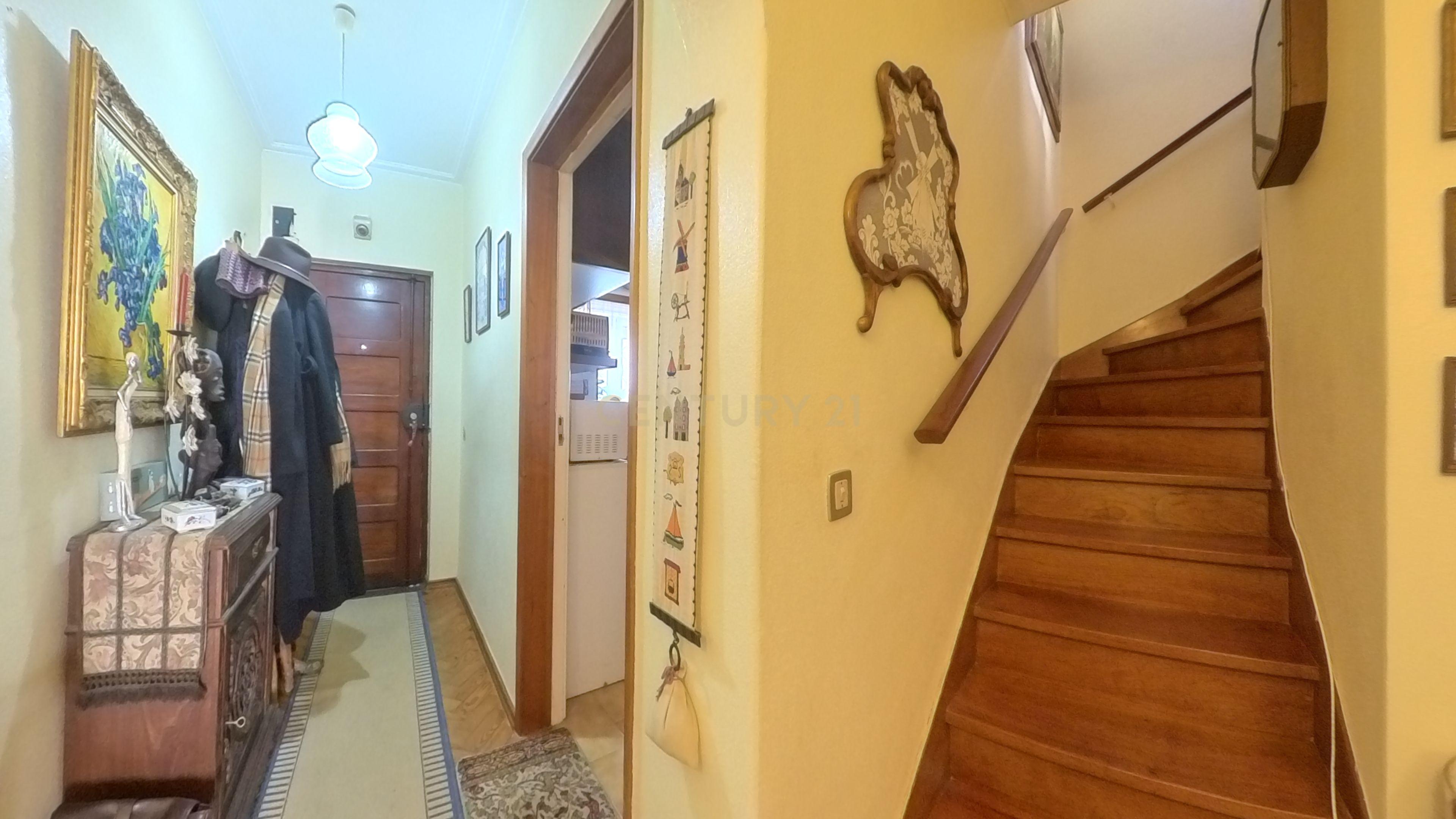 Moradia T2+T1 no Bairro de São José, Cascais - Image 11