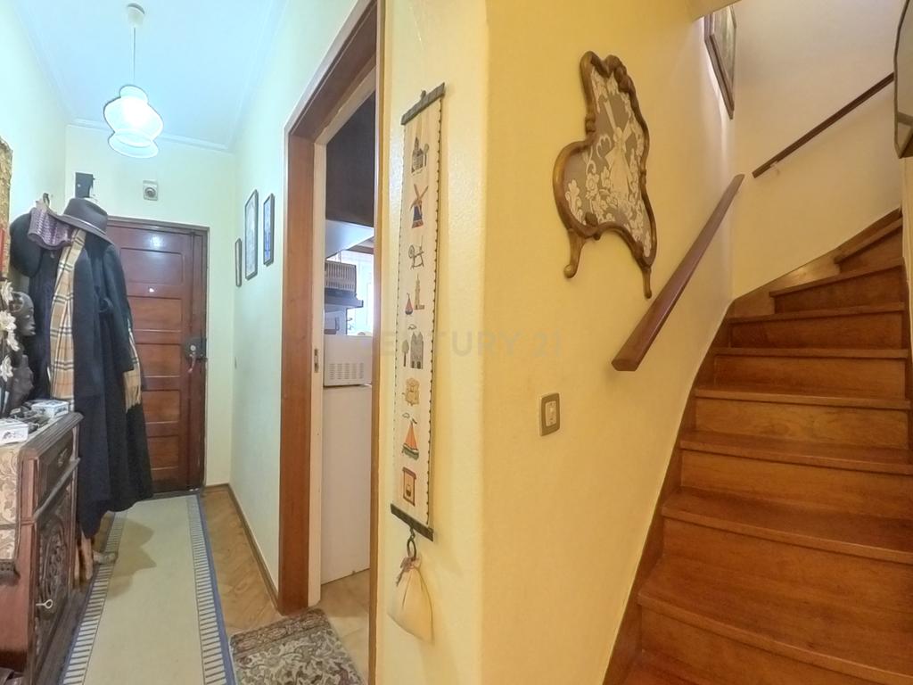 Moradia T2+T1 no Bairro de São José, Cascais - Image 11