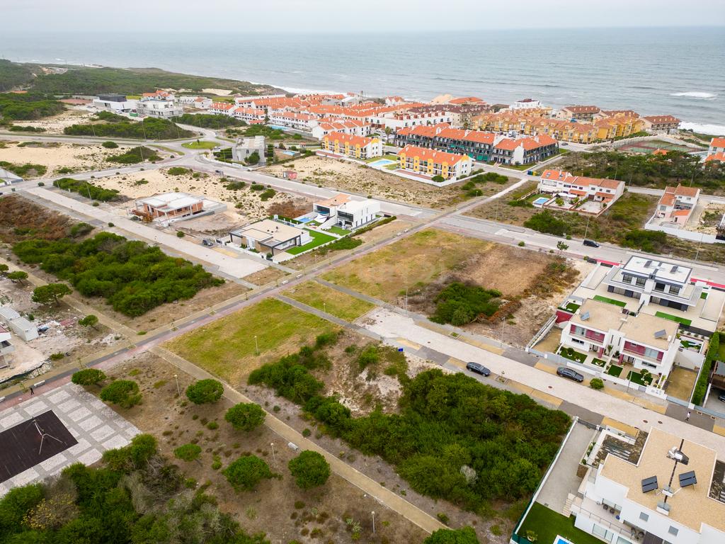 Excelente lote para construção à beira mar - Image 11
