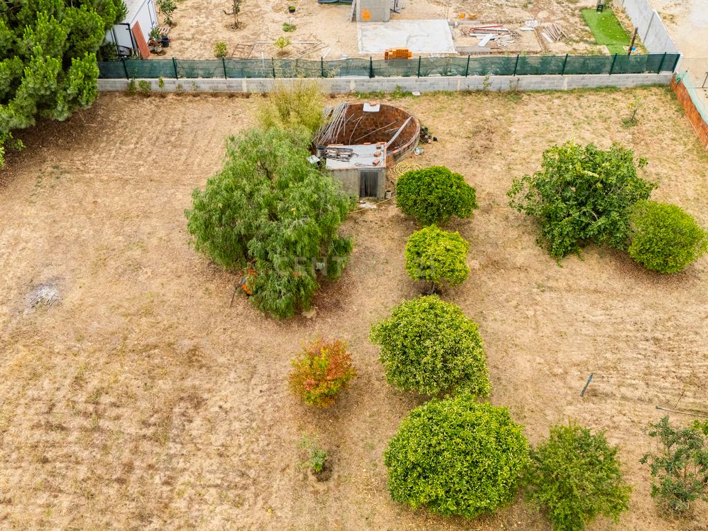 Moradia térrea T3 impecável num terreno de 3954m2 e anexo em Azeitão - Image 16