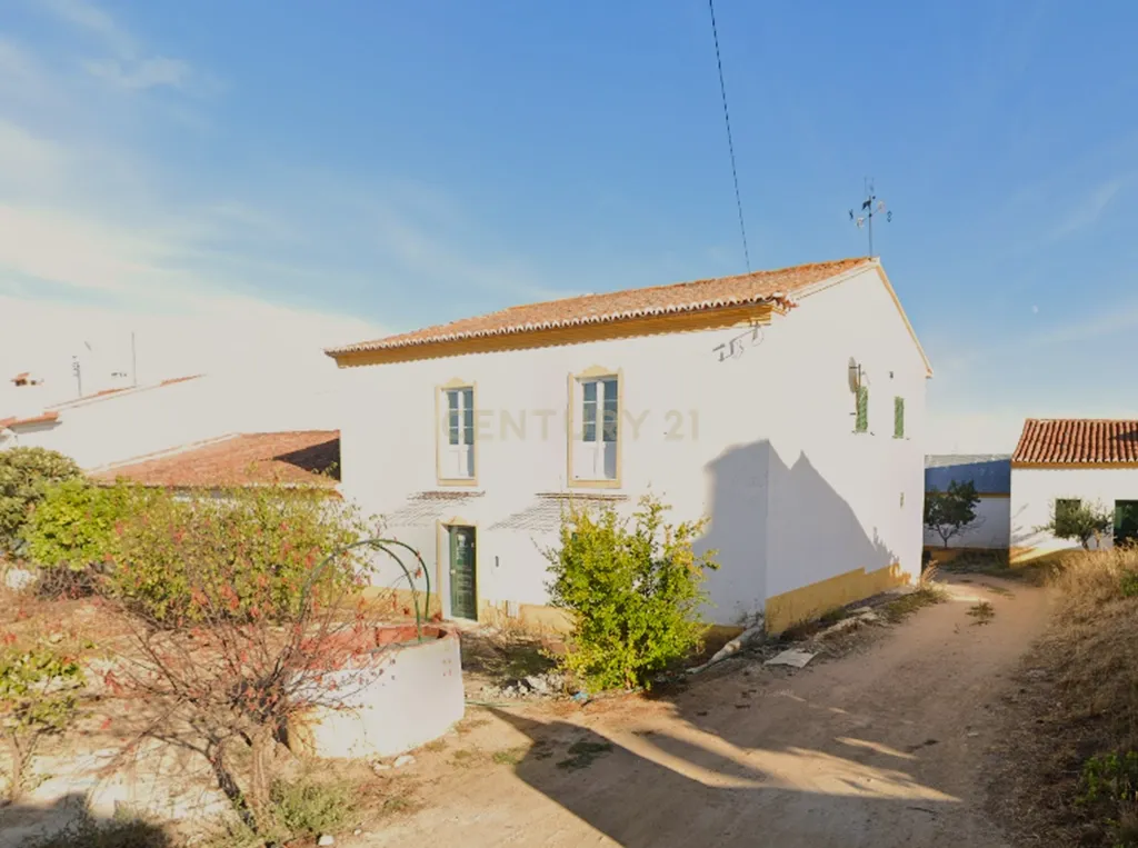 Moradia T4 de 2 pisos em Santo Aleixo / Monforte - Image 10