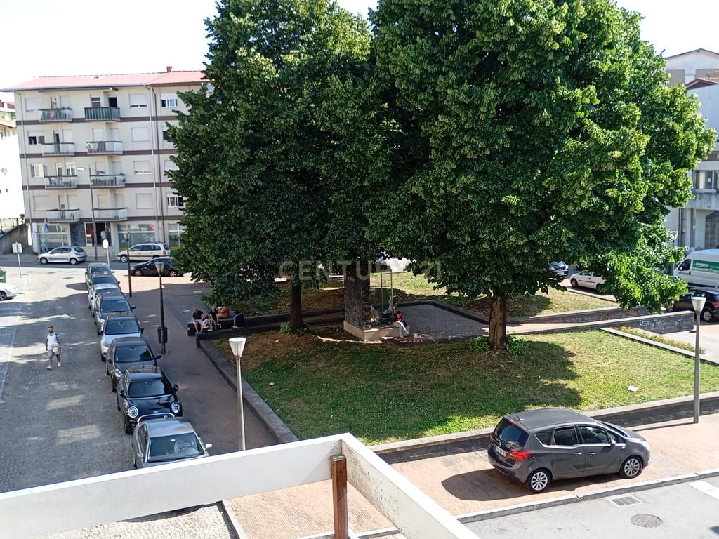 T3 à estação de Ermesinde - Image 22
