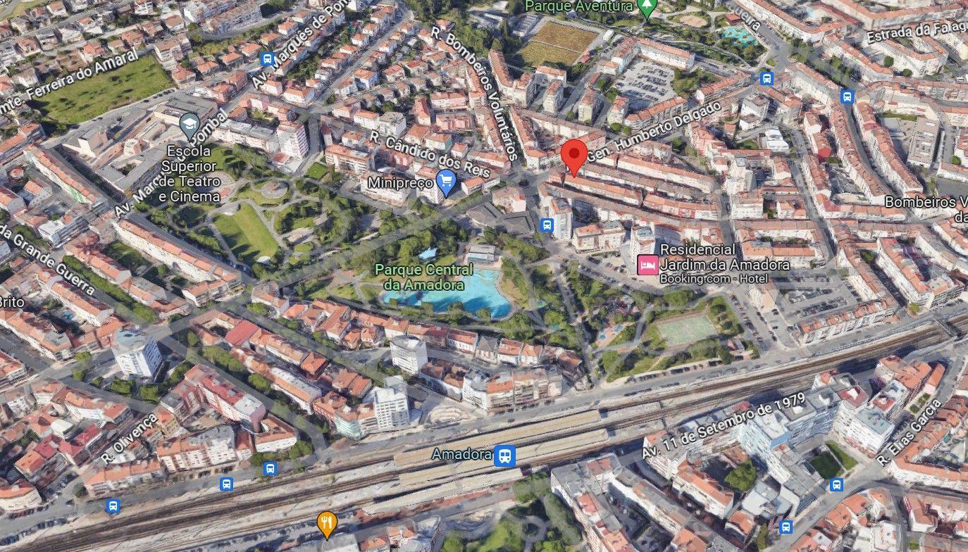 Apartamento T3 à venda em Mina de Água, Amadora — foto 9