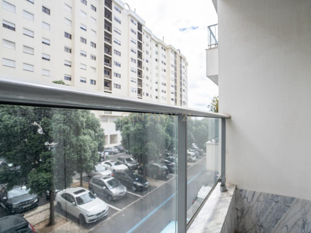 Apartamento T3 na Quinta do Património, em Sacavém. - Image 31