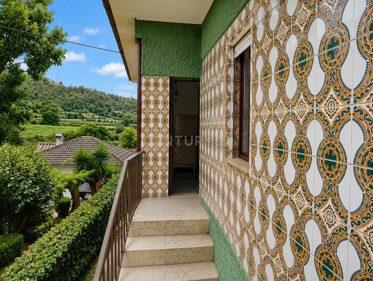 Fotografia 3 de Moradia em renovação com potencial único para viver com qualidade e tranquilidade em Burgães,  Santo Tirso