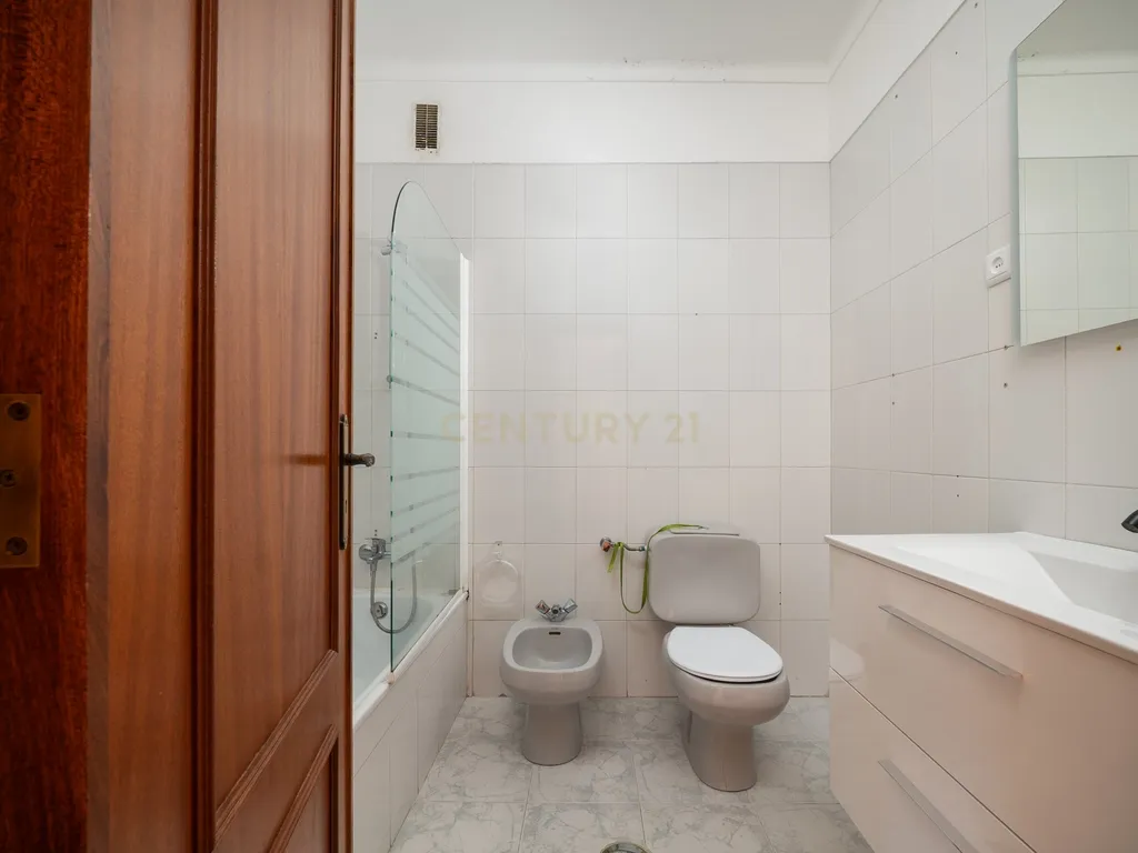 Apartamento T3 com garagem | Elísio de Moura - Solum - Image 7